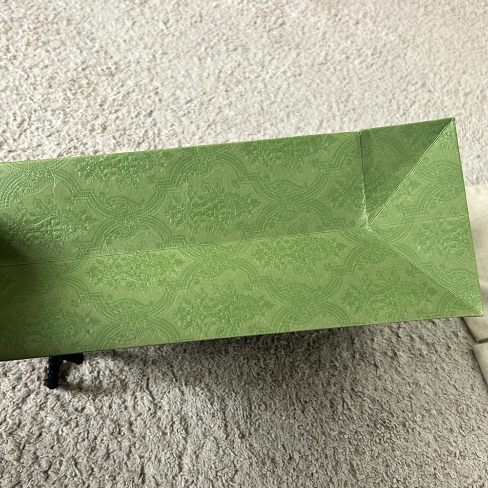 Gucci Bundle - image 7